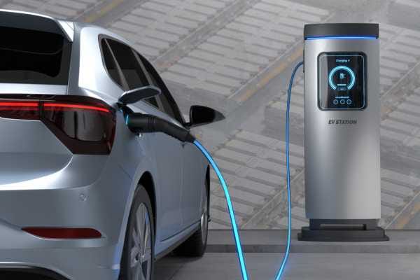 Two giant steps for EVs